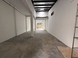Cavan Road (D8), Retail #623214391